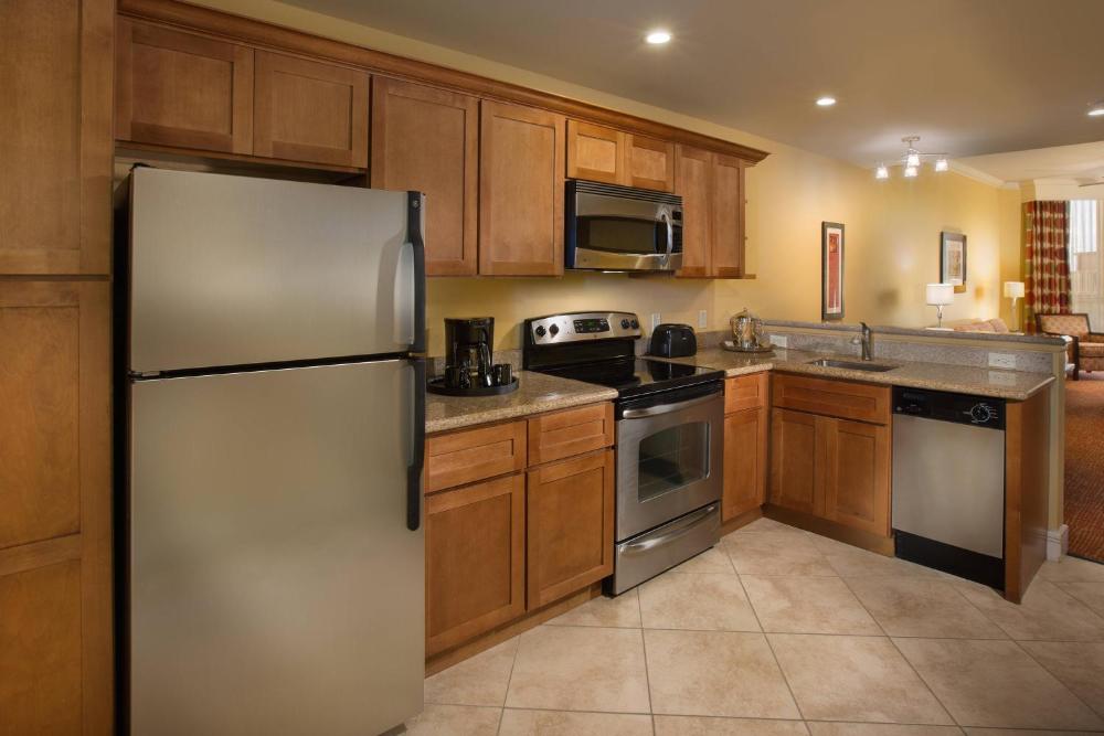 Two Bedroom Suite with Sofa Bed interior